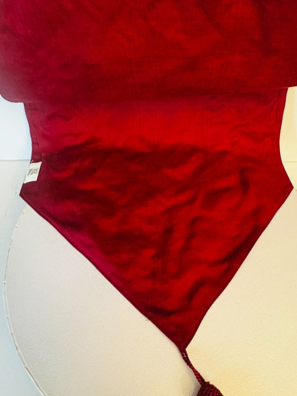 Saro Lifestyle Irena Collection Elegant Red Off-White Table Runner Beaded Embroi - Picture 7 of 16
